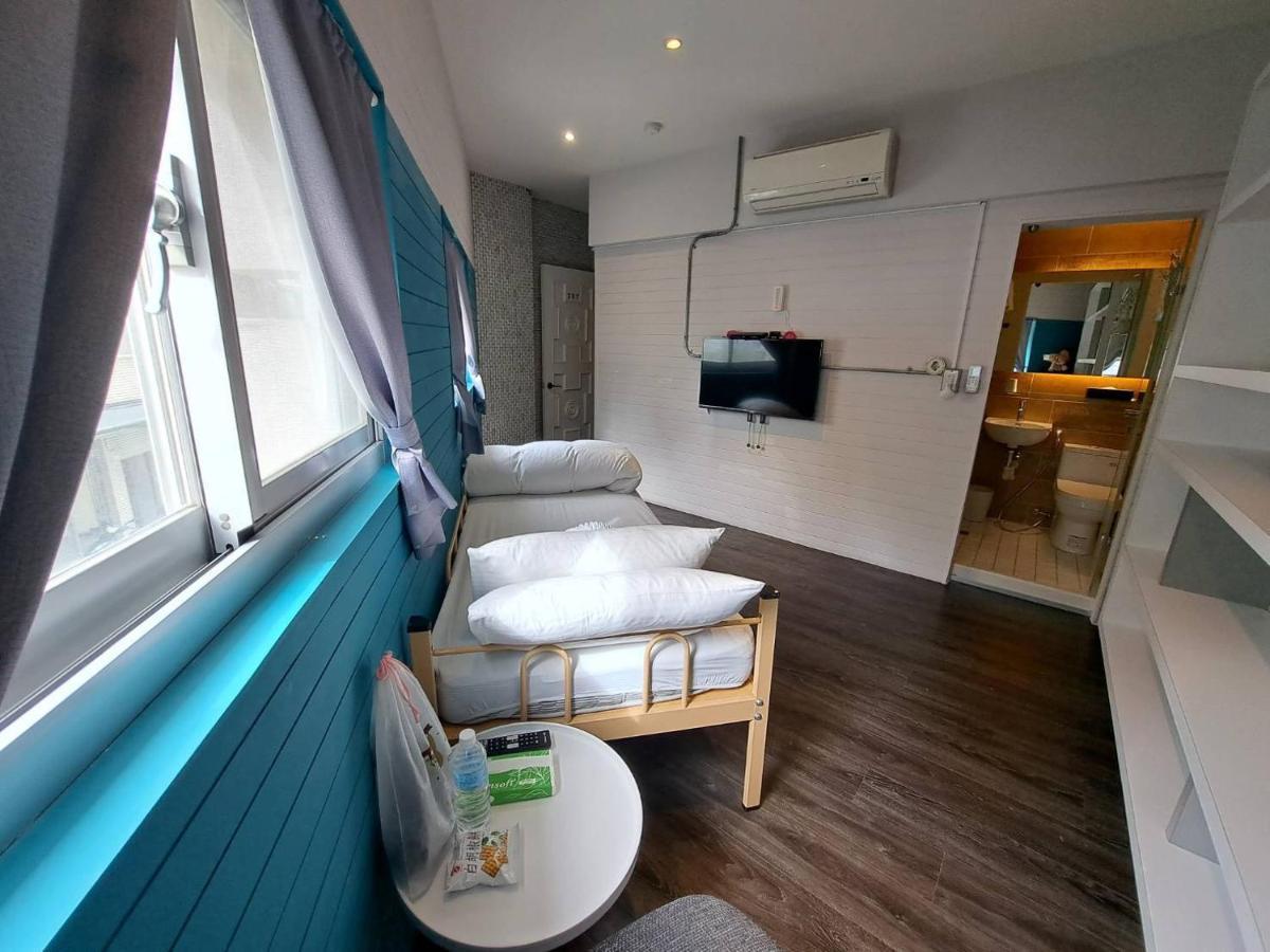 King Wow Inn Tainan Buitenkant foto