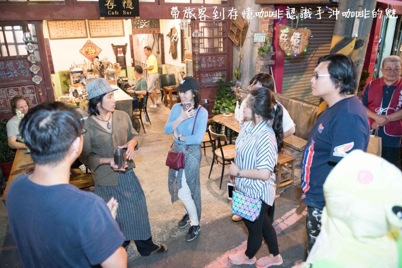 King Wow Inn Tainan Buitenkant foto
